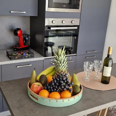 Gianni Apartment