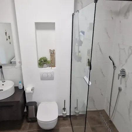 Gianni Apartment